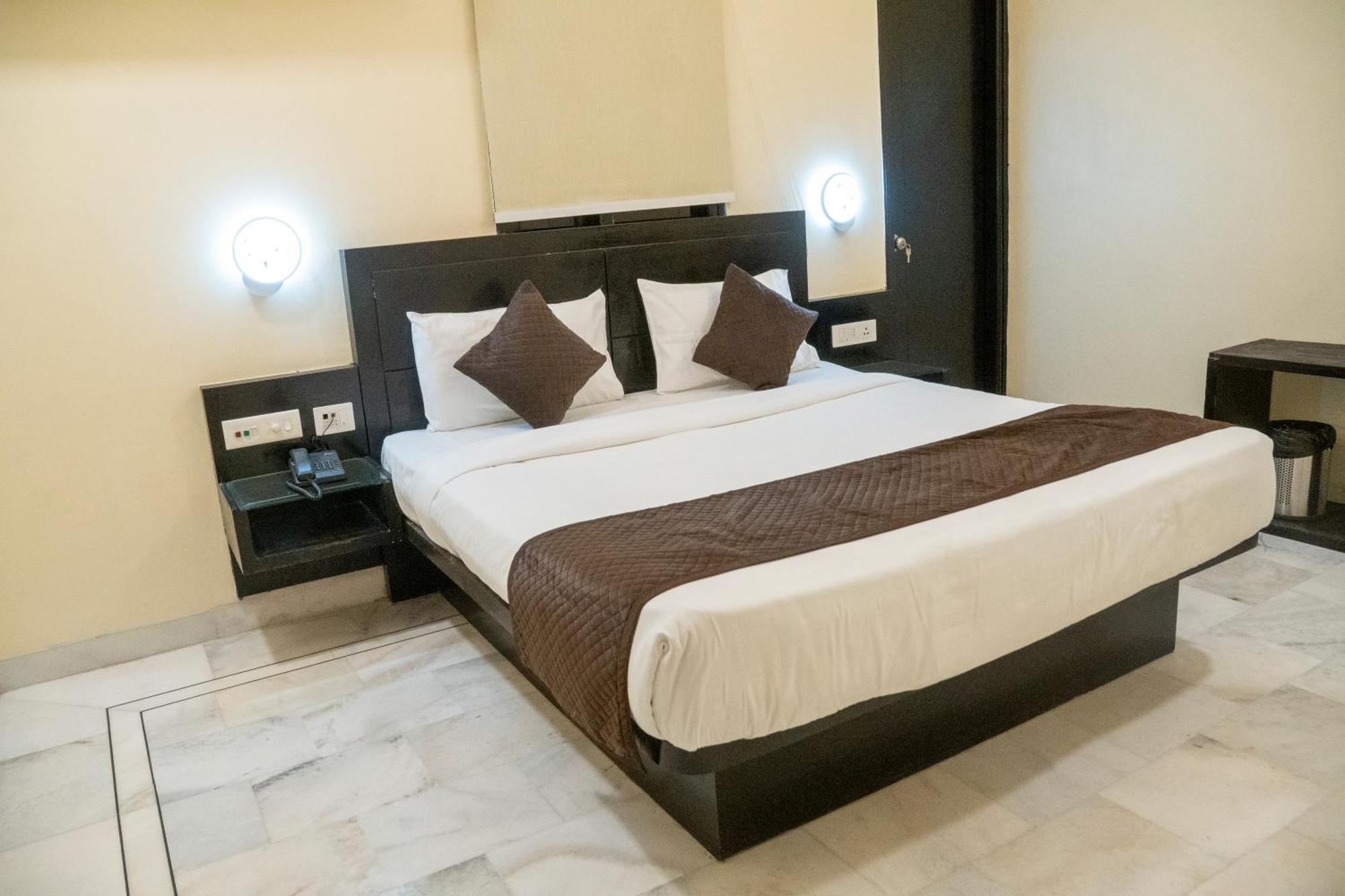 Hotel Sun Grand Agra  Extérieur photo